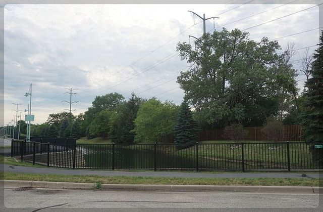 125 Rachel Avenue 505A, Willow Springs, IL 60480