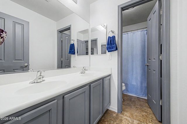 40748 W CHAMBERS Drive, Maricopa, AZ 85138