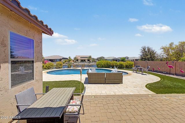 40748 W CHAMBERS Drive, Maricopa, AZ 85138