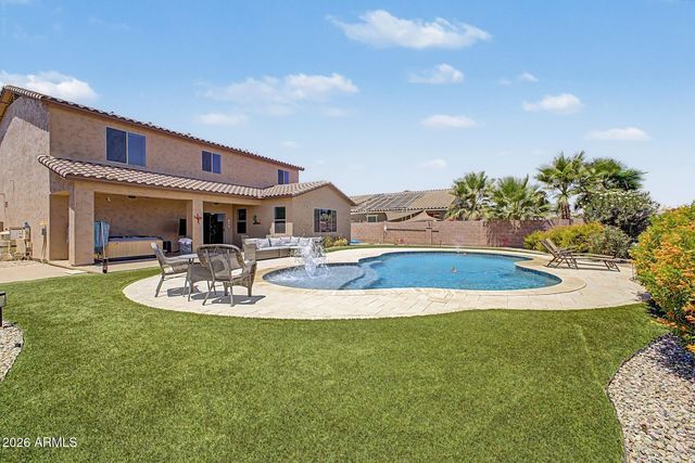 40748 W CHAMBERS Drive, Maricopa, AZ 85138