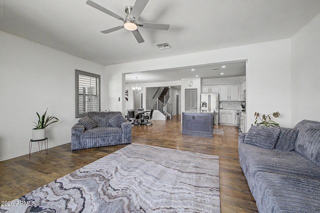40748 W CHAMBERS Drive, Maricopa, AZ 85138
