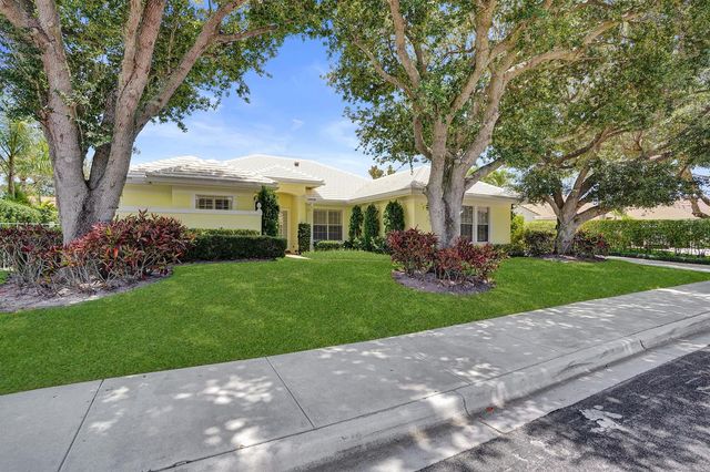 2760 Tecumseh Drive, West Palm Beach, FL 33409