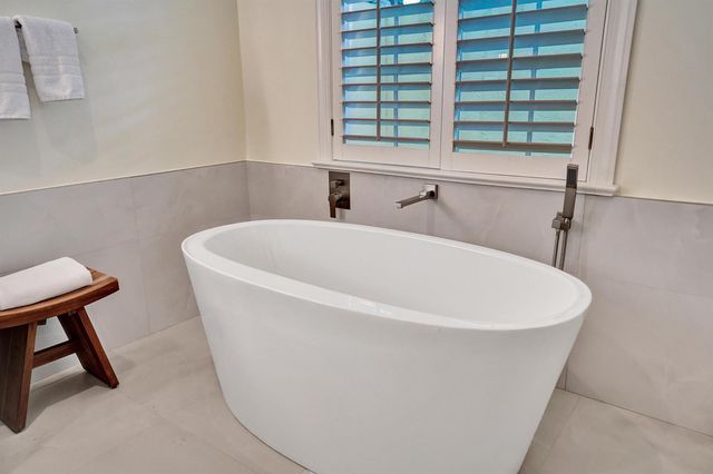 2760 Tecumseh Drive, West Palm Beach, FL 33409