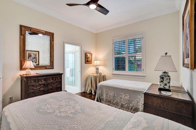 2760 Tecumseh Drive, West Palm Beach, FL 33409