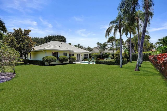 2760 Tecumseh Drive, West Palm Beach, FL 33409