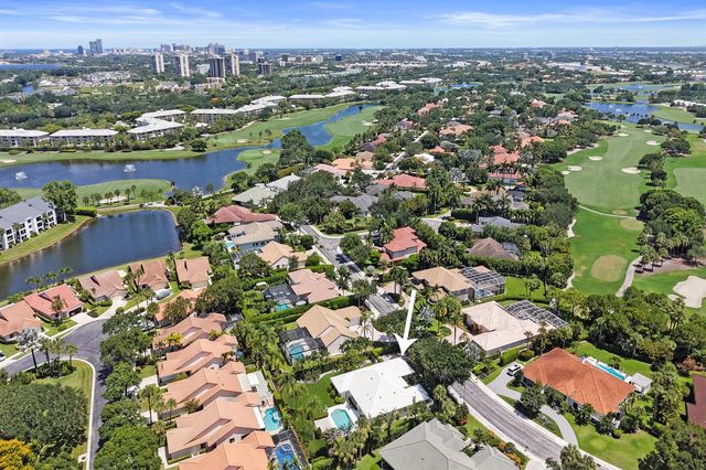 2760 Tecumseh Drive, West Palm Beach, FL 33409