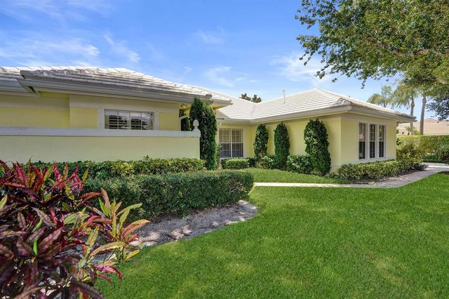 2760 Tecumseh Drive, West Palm Beach, FL 33409