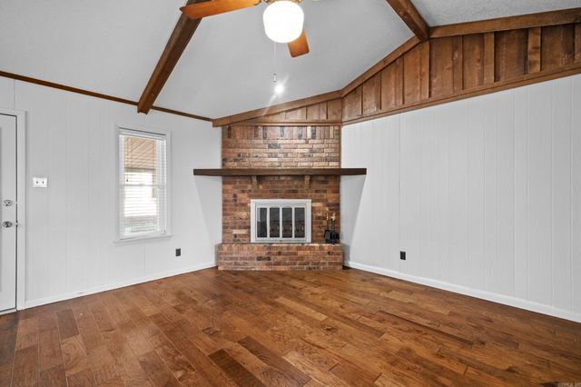 13 Pennwood Drive, Sherwood, AR 72120