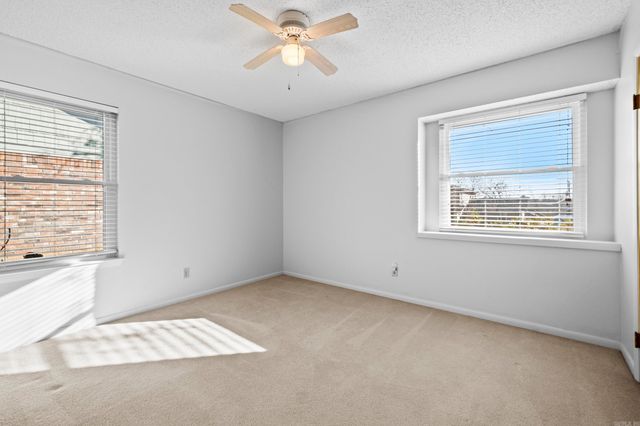 13 Pennwood Drive, Sherwood, AR 72120