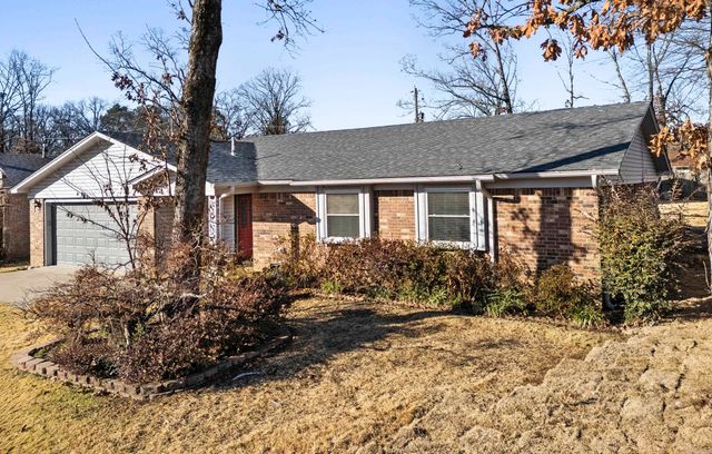 13 Pennwood Drive, Sherwood, AR 72120