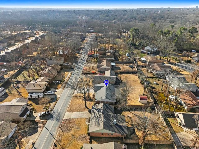 13 Pennwood Drive, Sherwood, AR 72120