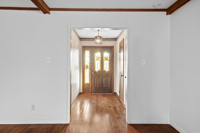 13 Pennwood Drive, Sherwood, AR 72120