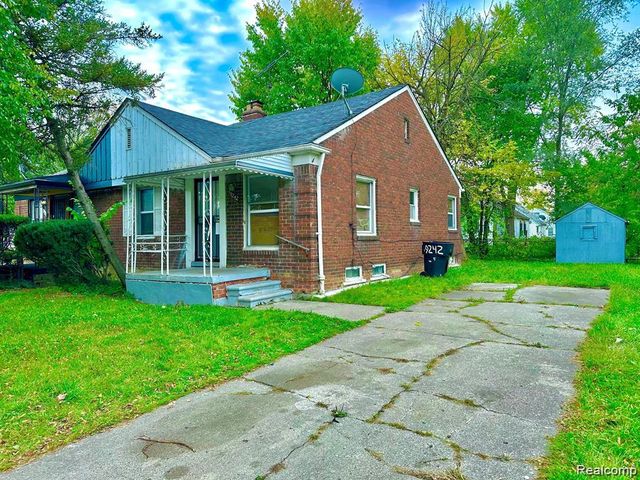 19242 Moross Road, Detroit, MI 48224