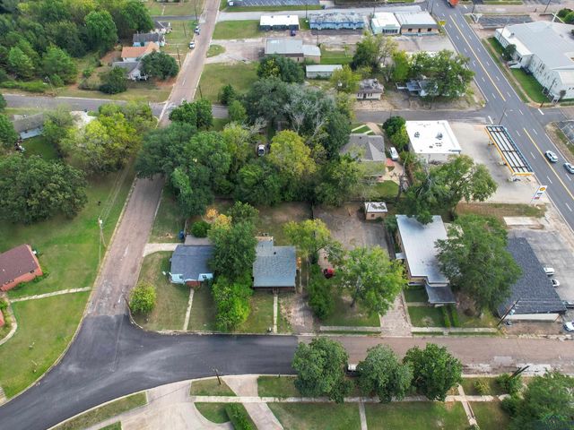 316 N Cotton, Gladewater, TX 75647