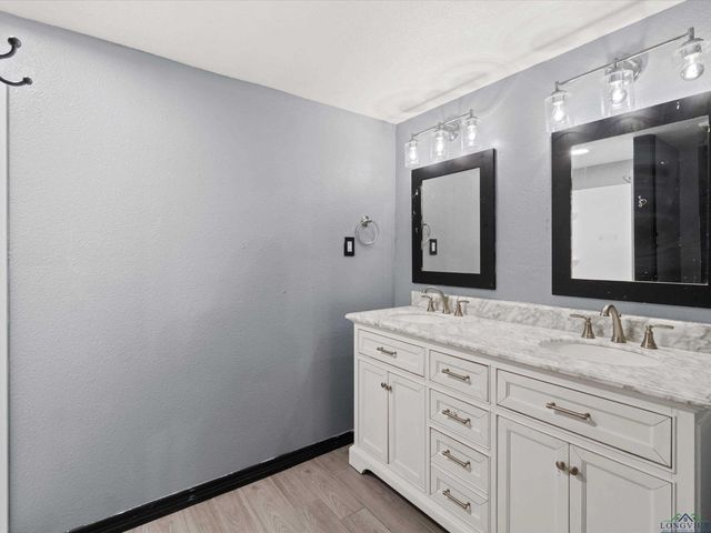 316 N Cotton, Gladewater, TX 75647