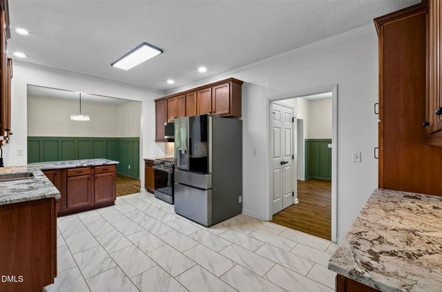 720 Raymond Drive, Clayton, NC 27527