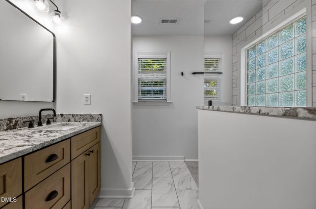 720 Raymond Drive, Clayton, NC 27527