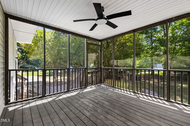 720 Raymond Drive, Clayton, NC 27527