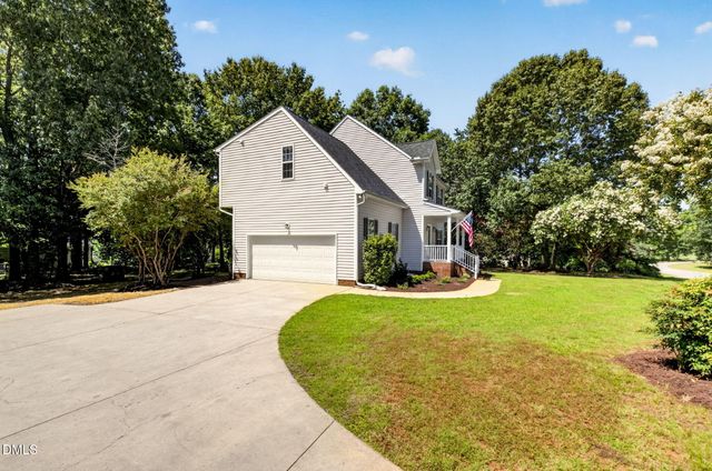 720 Raymond Drive, Clayton, NC 27527