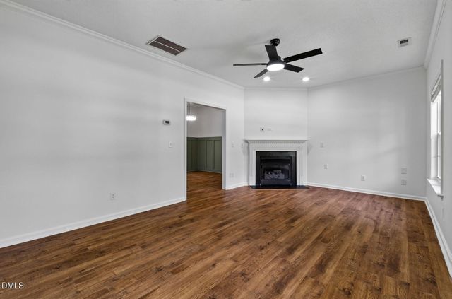 720 Raymond Drive, Clayton, NC 27527
