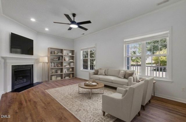 720 Raymond Drive, Clayton, NC 27527