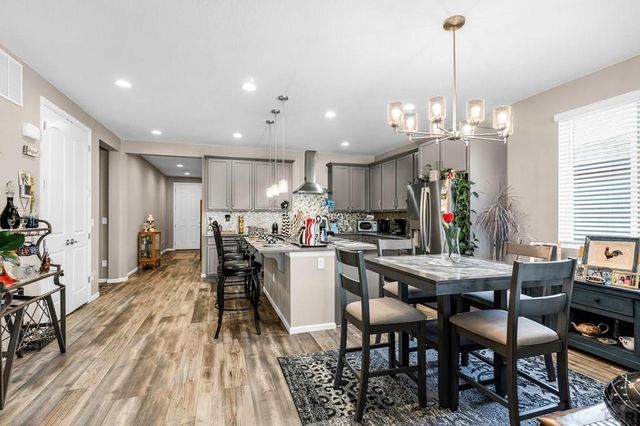 3401 Bella Luna Dr, Pueblo, CO 81001