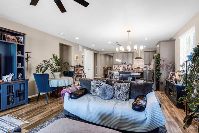 3401 Bella Luna Dr, Pueblo, CO 81001