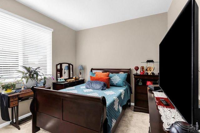 3401 Bella Luna Dr, Pueblo, CO 81001