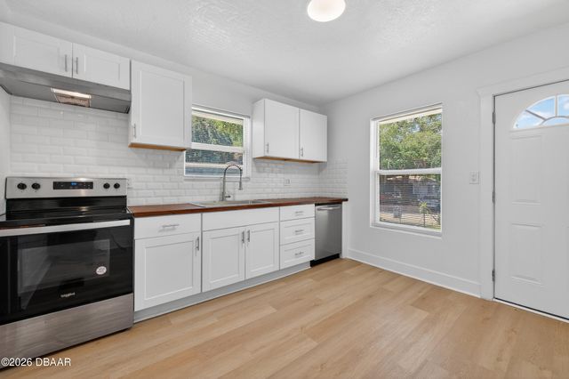 285 Roosevelt Drive, Ormond Beach, FL 32174