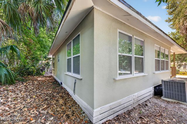 285 Roosevelt Drive, Ormond Beach, FL 32174