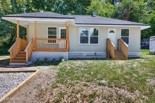 285 Roosevelt Drive, Ormond Beach, FL 32174