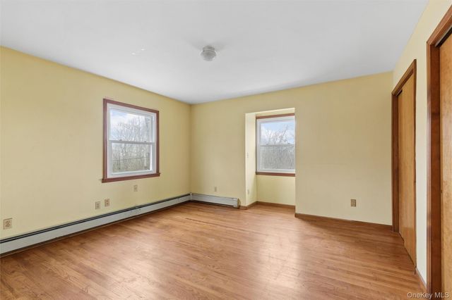 49 Overhill Road, Wading River, NY 11792