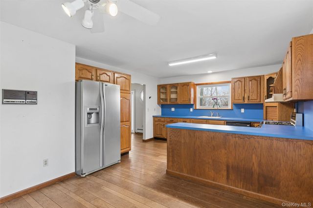 49 Overhill Road, Wading River, NY 11792
