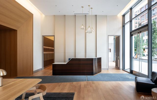 285 Main Street 202, San Francisco, CA 94105