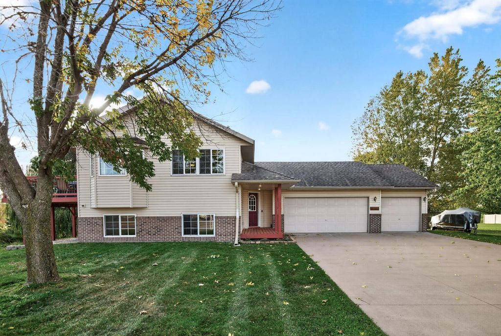 37838 Hawthorne Avenue, North Branch, MN 55056 — photo 3