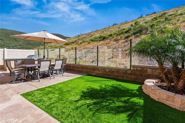 15431 Van Lodensteyn, San Diego, CA 92127