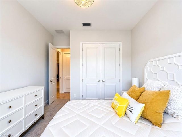 8174 Lucello TER S, Naples, FL 34114