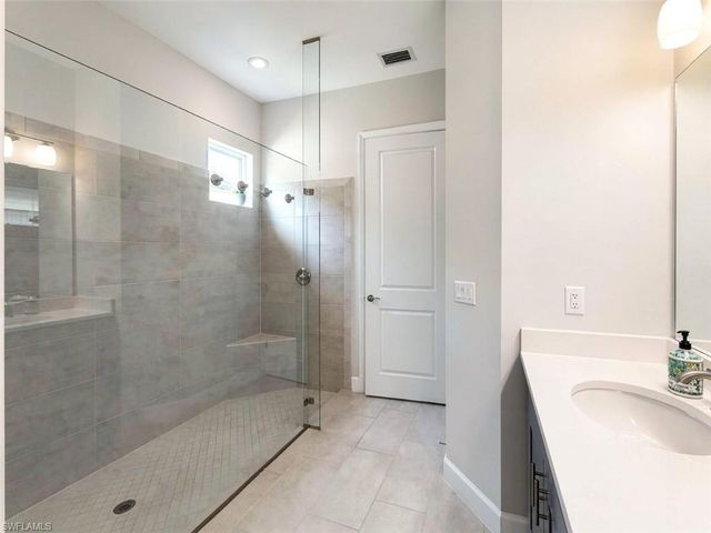 8174 Lucello TER S, Naples, FL 34114