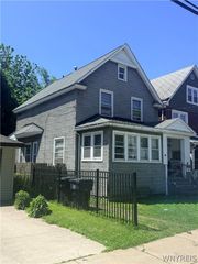 15 Crescent Place, Lackawanna, NY 14218
