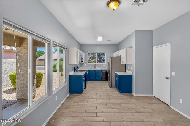 15542 N 136TH Lane, Surprise, AZ 85374