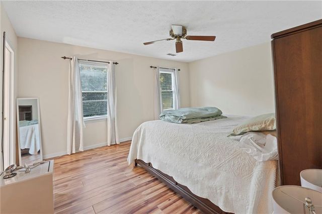 661 Sunfield Drive NW, Lilburn, GA 30047
