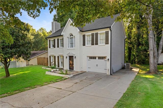 661 Sunfield Drive NW, Lilburn, GA 30047