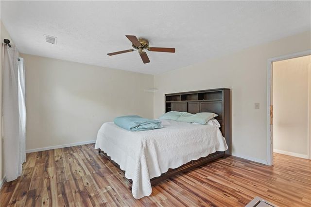 661 Sunfield Drive NW, Lilburn, GA 30047