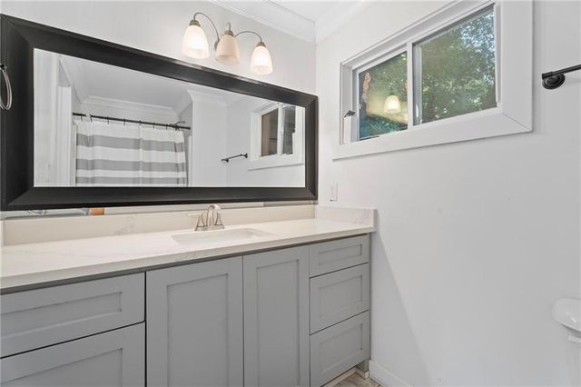 661 Sunfield Drive NW, Lilburn, GA 30047