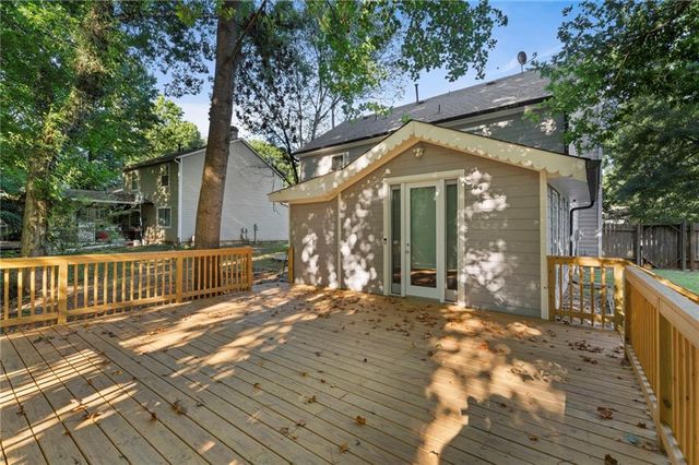 661 Sunfield Drive NW, Lilburn, GA 30047