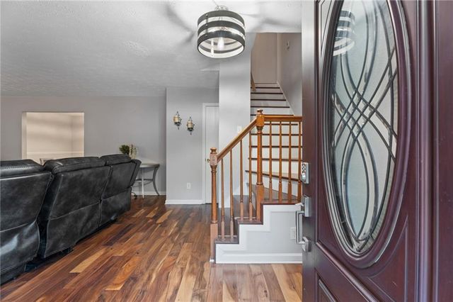 661 Sunfield Drive NW, Lilburn, GA 30047
