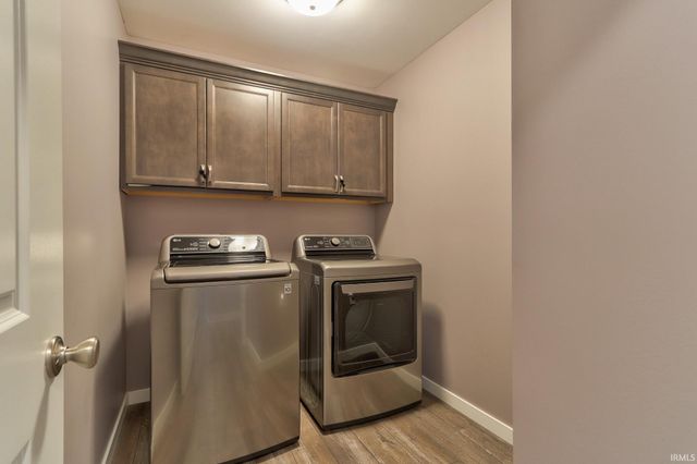 2621 Ole Hickory Drive, Evansville, IN 47715