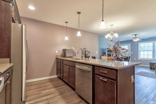 2621 Ole Hickory Drive, Evansville, IN 47715