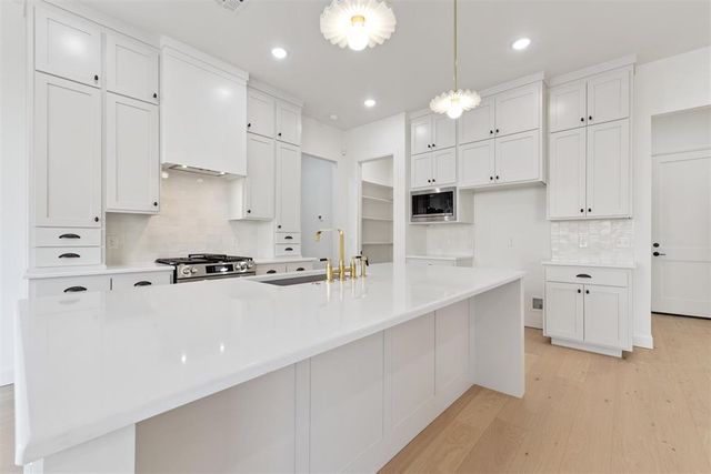 6017 Frankie Lynn Lane, Edmond, OK 73034