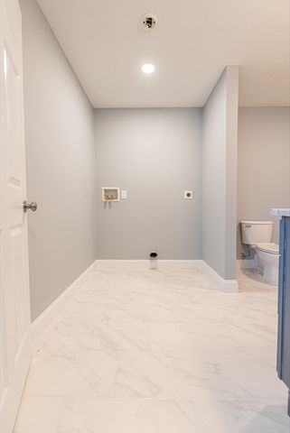 563 Whittenton St, Taunton, MA 02780